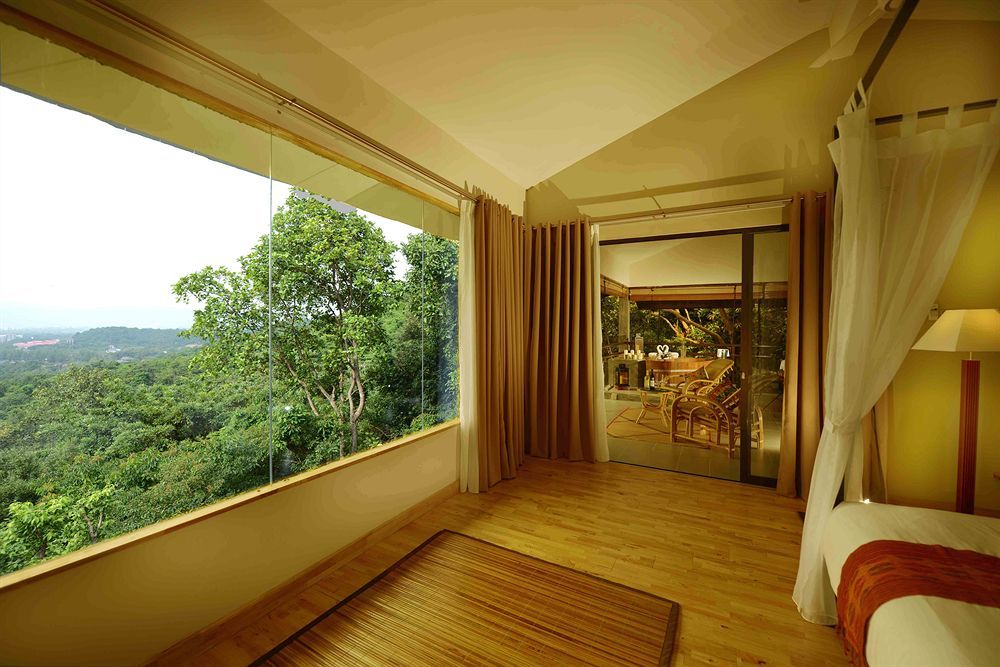 Ambong Rainforest Retreat Pantai Tengah  Exterior foto